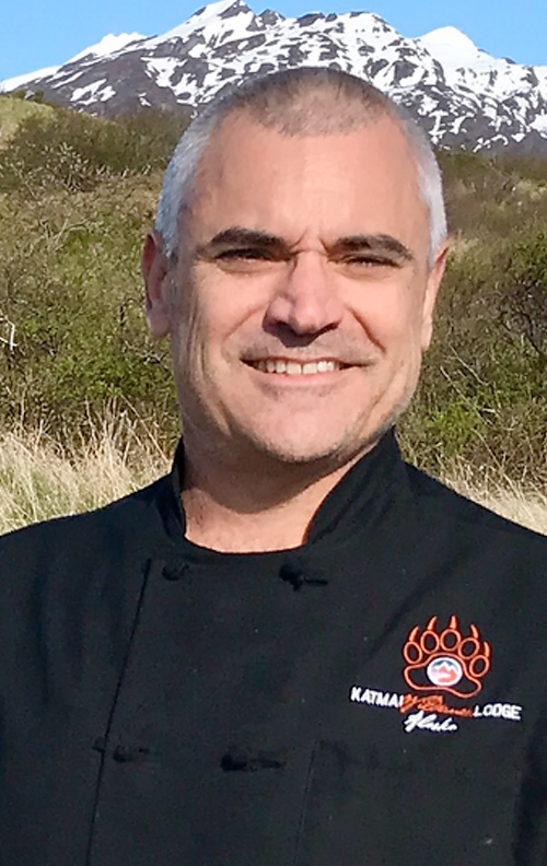 Katmai Wilderness Lodge   Bear Viewing in Alaska